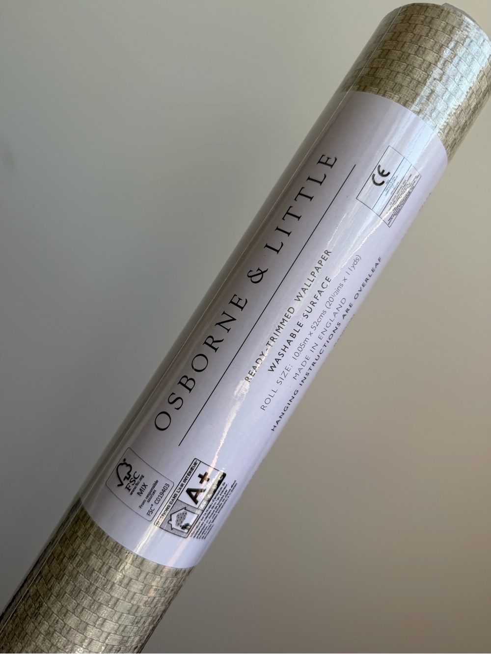 Osborne & Little Ready Trimmed Wallpaper W6345-04 CORDOVAN 20.5”x 11 Yards
